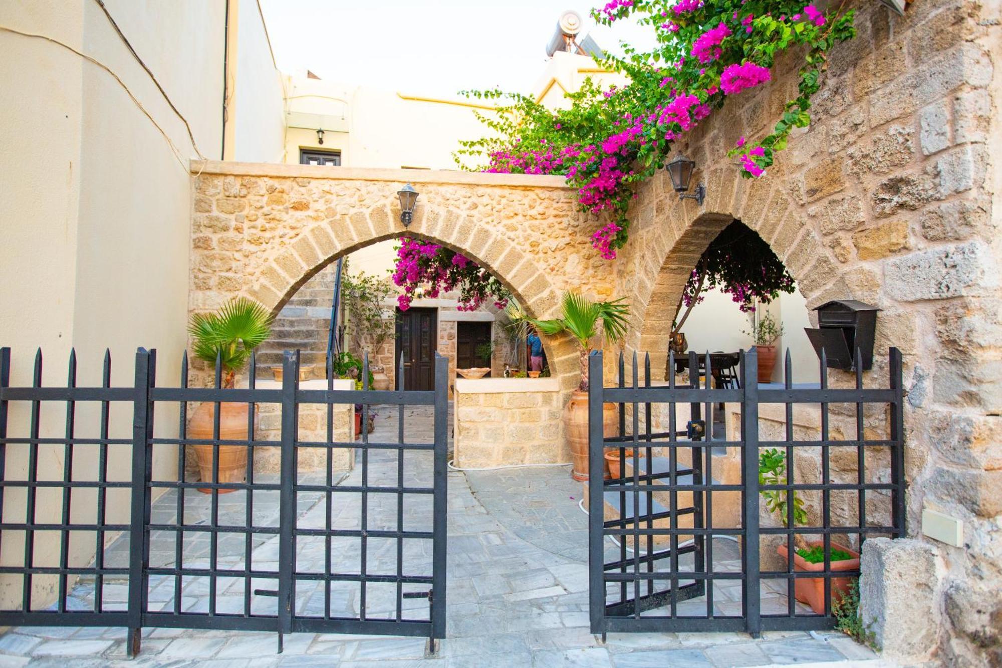 The Old Town House Apartment Rhodes City Luaran gambar